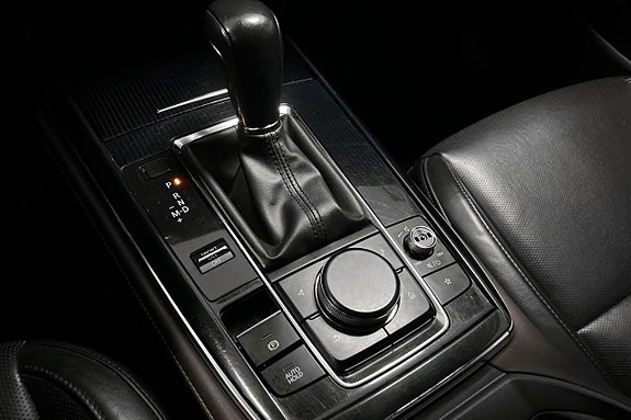 Mazda CX-30 24 of 30