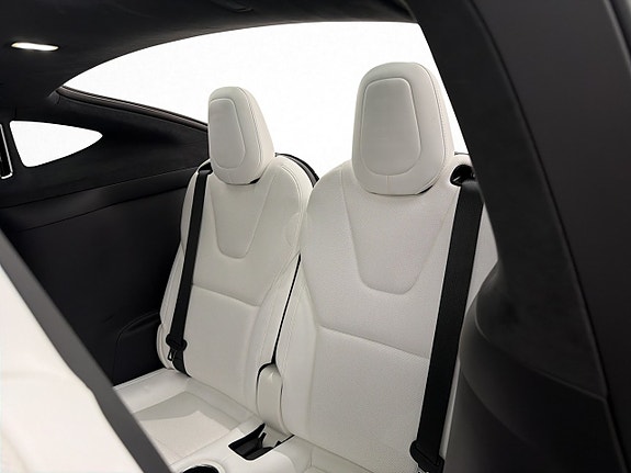 Tesla Model X 20 of 30