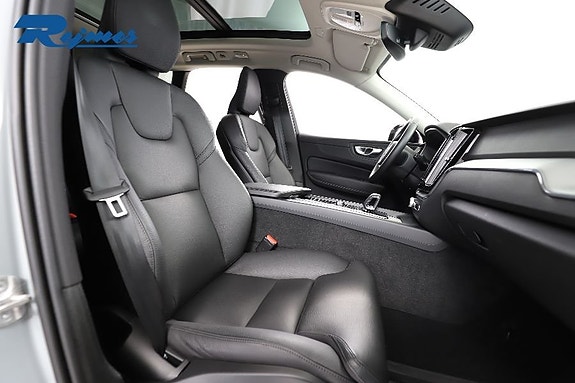 Volvo XC60 24 of 30