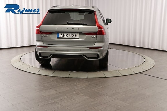Volvo XC60 22 of 30