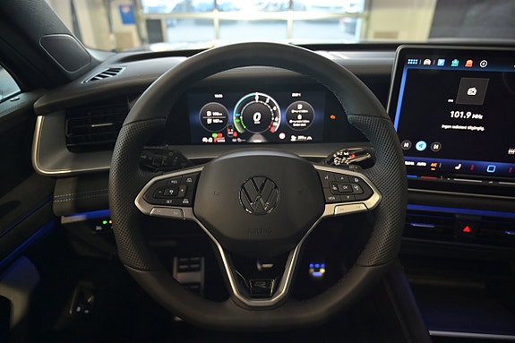 Volkswagen Tayron 13 of 29