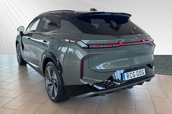 Lynk & Co 08 3 of 28