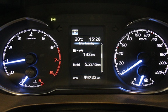 Toyota Yaris 13 of 21