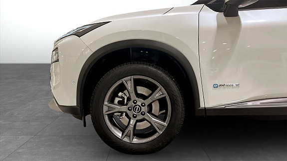 Nissan X-Trail 9 of 14