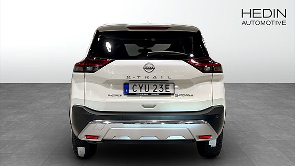 Nissan X-Trail 7 of 14