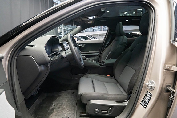 Polestar 2 17 of 28