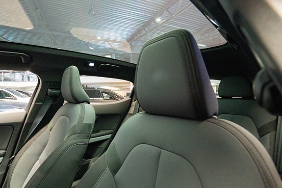 Polestar 2 12 of 28