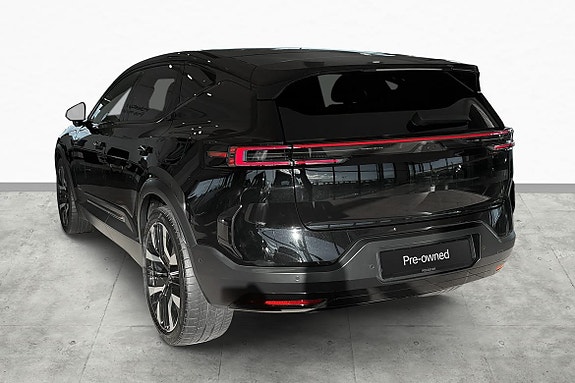 Polestar 3 8 of 30