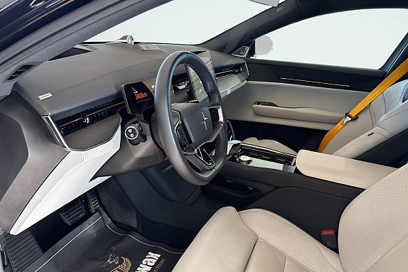 Polestar 3 11 of 30