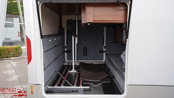 Carthago Liner For Two I 53 Iveco | KAMPANJ 5 of 21
