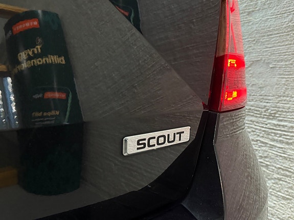 Skoda Octavia Scout 8 of 22