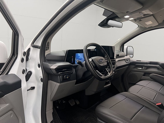 Ford Custom Tourneo 8 of 29