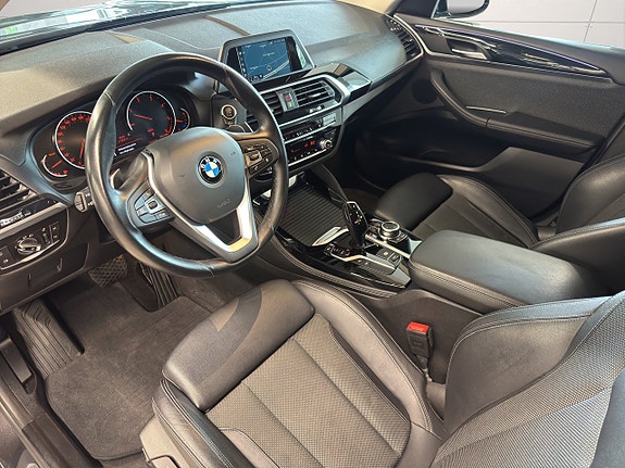BMW X4 9 of 28