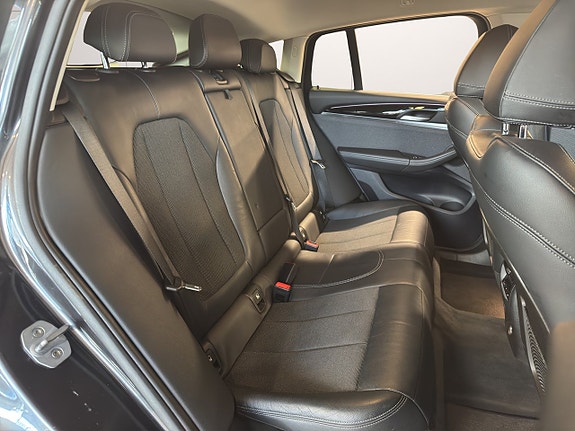 BMW X4 15 of 28