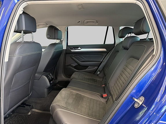 Volkswagen Passat 9 of 27
