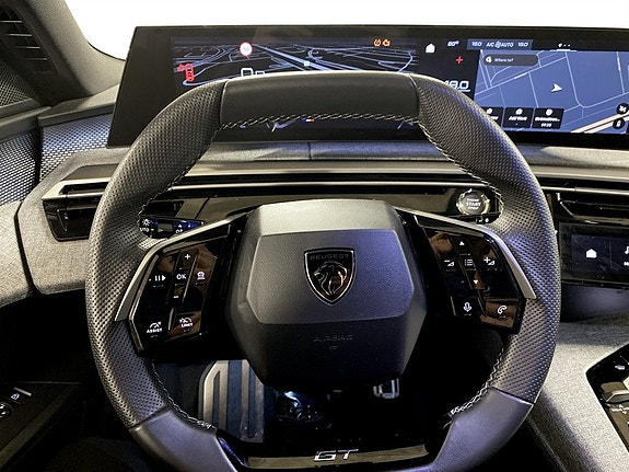 Peugeot 5008 7 of 18