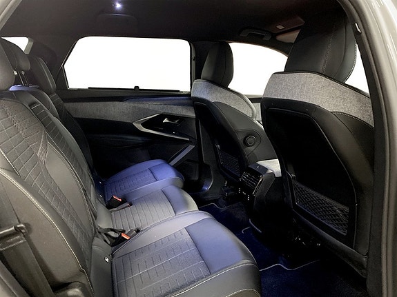 Peugeot 5008 15 of 18