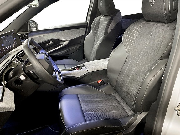 Peugeot 5008 4 of 18