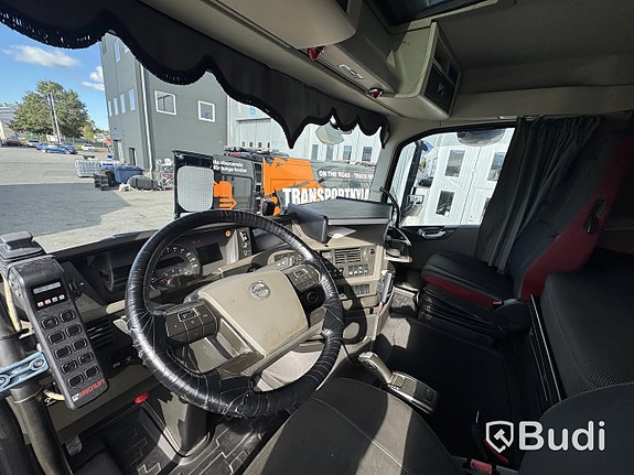 Tridemväxlare Volvo FH 12.8 8x4-4 -2016 | HIA... via auktion 11 of 27
