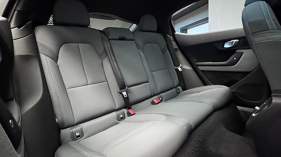 Polestar 2 11 of 25