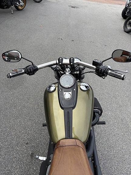 Harley-Davidson FXDF103 4 of 6