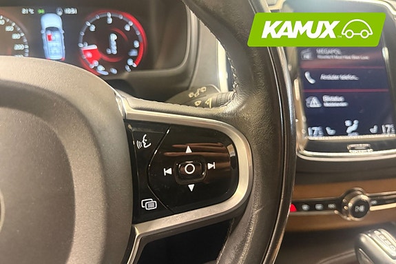 Volvo XC90 19 of 26