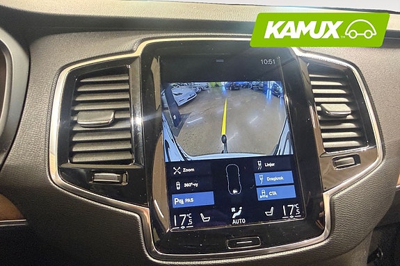 Volvo XC90 23 of 26