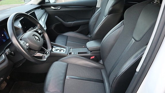 Skoda Octavia 5 of 15