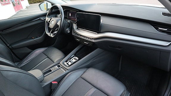 Skoda Octavia 12 of 15