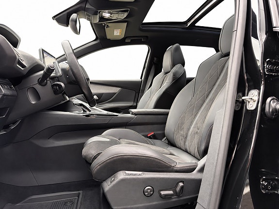 Peugeot 3008 9 of 16