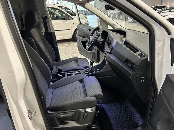 Volkswagen Caddy 18 of 25