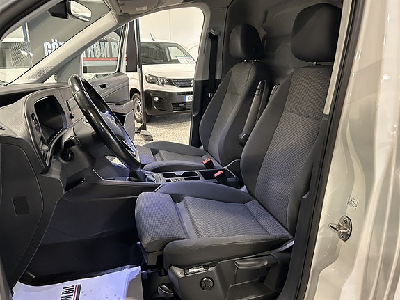 Volkswagen Caddy 14 of 25