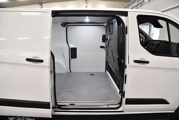Ford Transit 16 of 17
