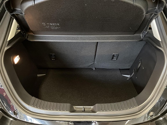 Mazda 2 15 of 16