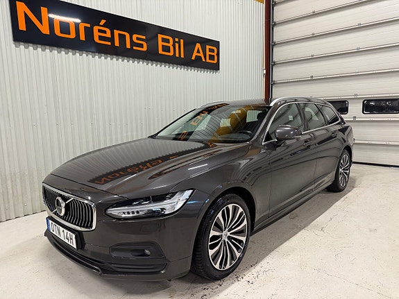 Volvo V90 2 of 15