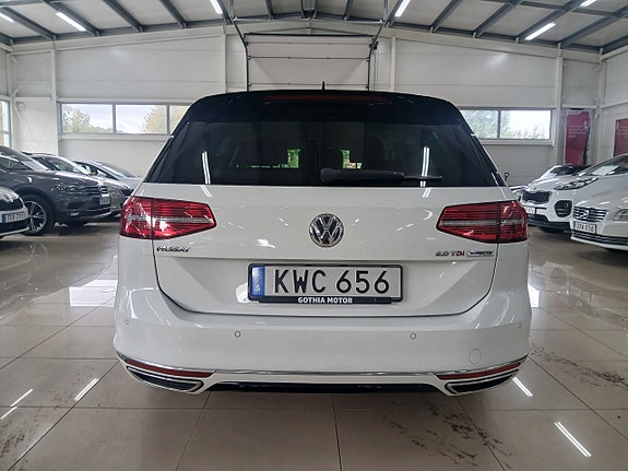 Volkswagen Passat 6 of 21