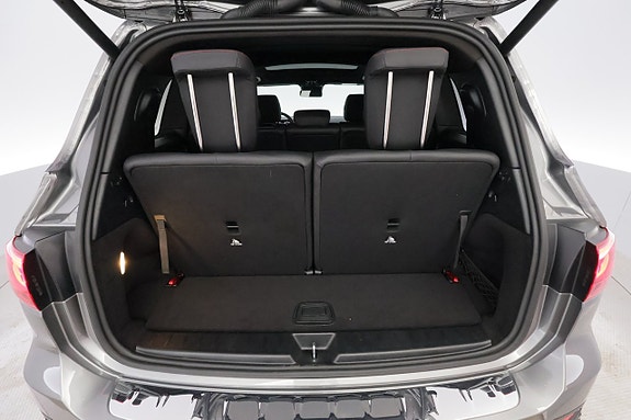 Mercedes-Benz GLB200 18 of 30
