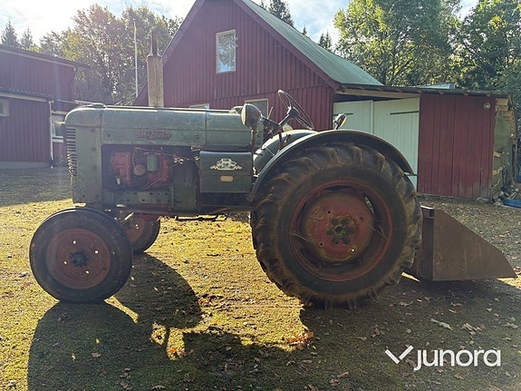 Veterantraktor Volvo BM Victor 230 2 of 30
