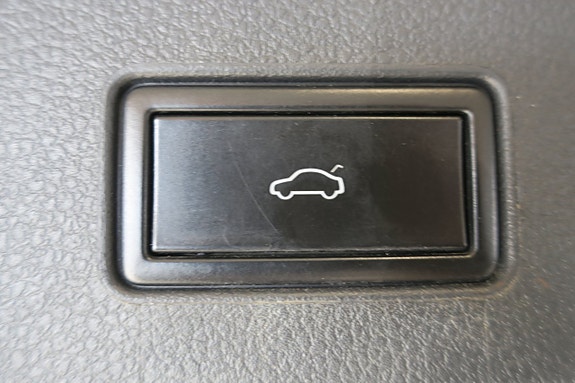 Volkswagen Passat 16 of 16
