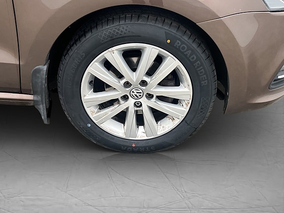 Volkswagen Polo 27 of 28