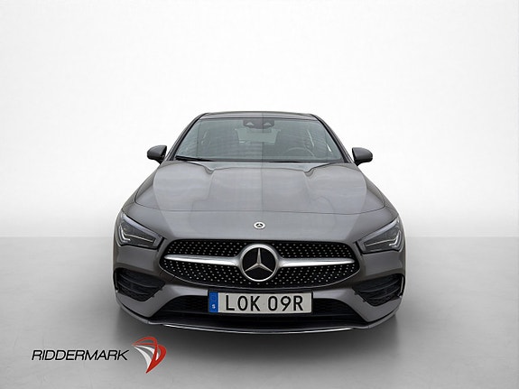 Mercedes-Benz CLA180 2 of 30