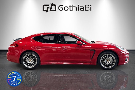 Porsche Panamera 4S 4 of 27