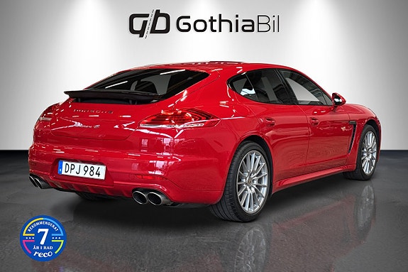 Porsche Panamera 4S 5 of 27