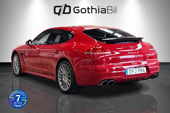Porsche Panamera 4S 7 of 27