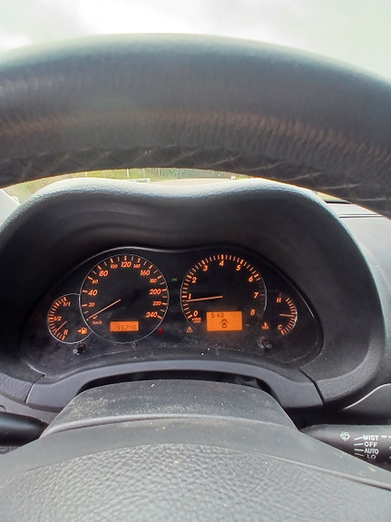 Toyota Avensis 2 of 11
