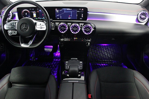 Mercedes-Benz CLA250 e 16 of 30