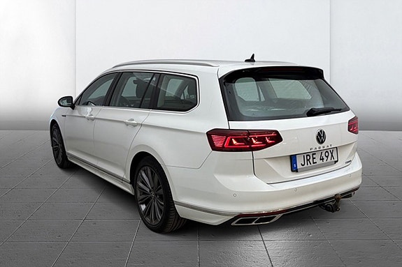 Volkswagen Passat 6 of 11