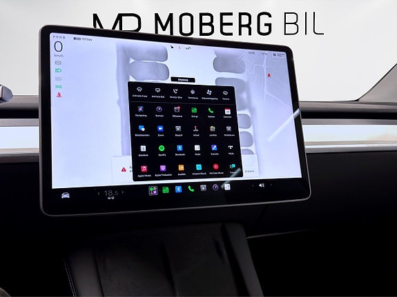 Tesla Model Y 20 of 21