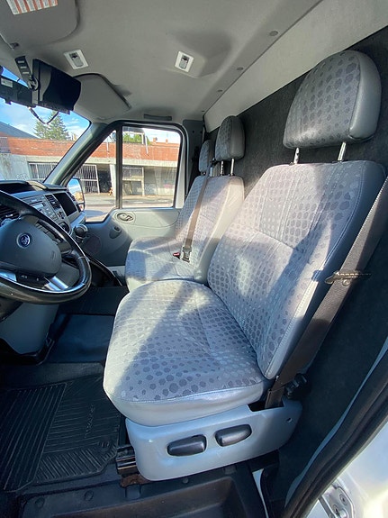 Ford Transit 4 of 10