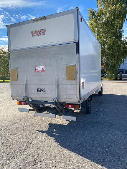 Ford Transit 7 of 10